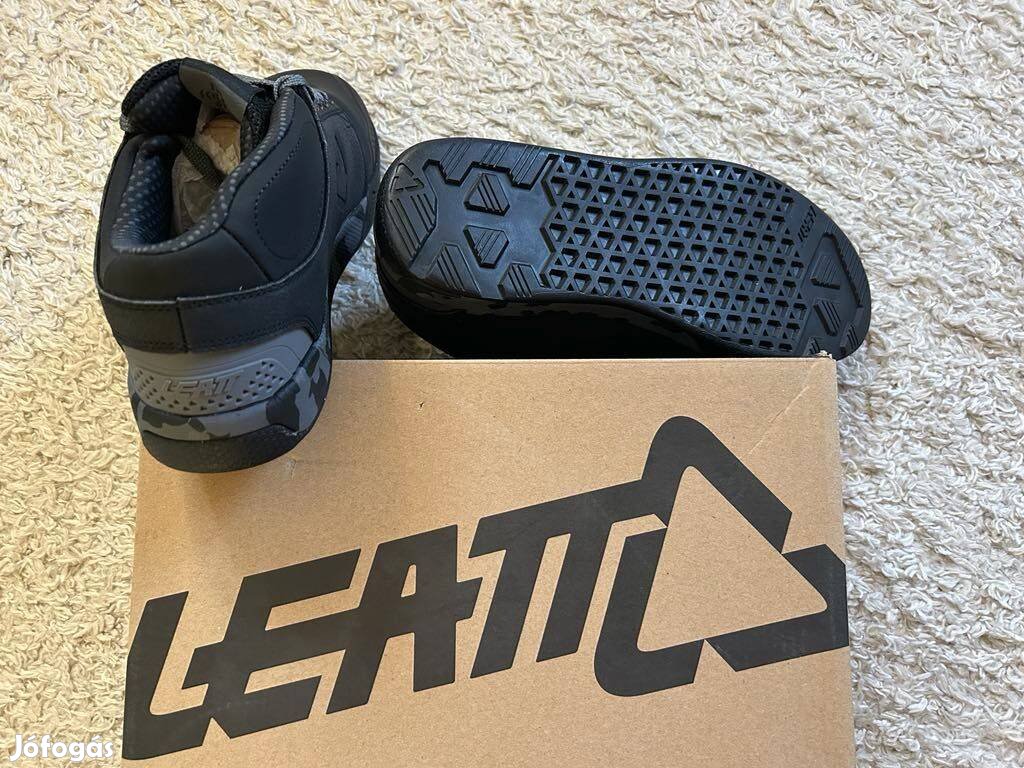 Új! Leatt 3.0 Flat MTB/Gravel cipő 44.5-es (bth: 28.5 cm)