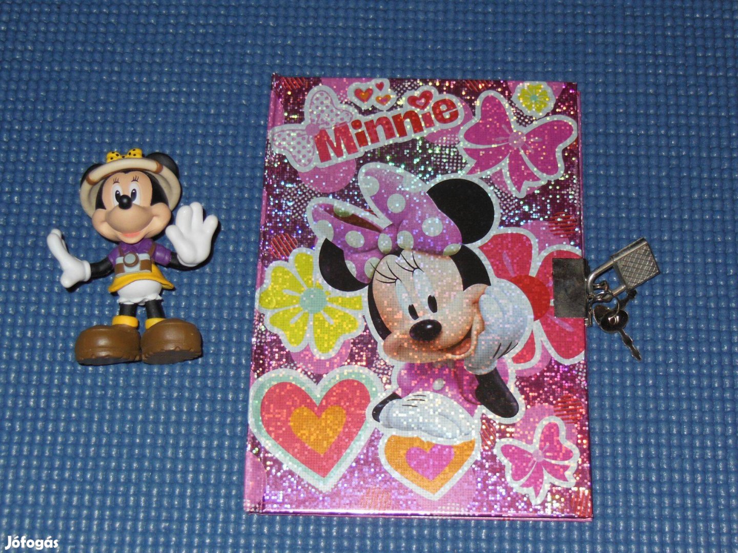 Új, Minnie egér, figura és lakatos emlékkönyv, napló