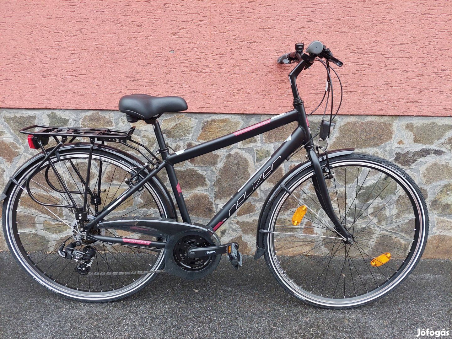 Új, Neuzer Ravenna 50 Trekking, 28-as, 2024, alu. ffi. kerékpár!
