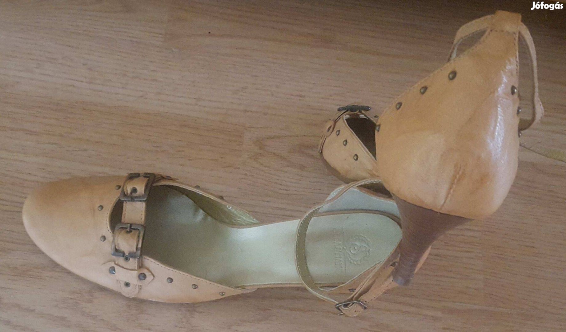 Új, Sebastiano olasz eredeti bőr cipő, 40-es Árzuhanás %%%