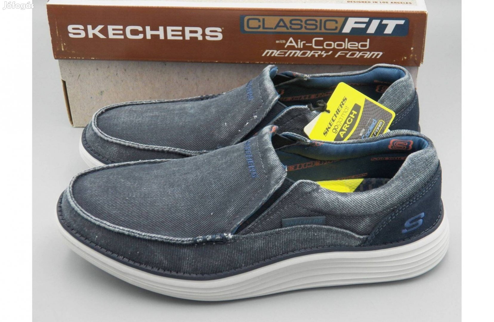 Új! Skechers memóriahabos vászon cipő, 41 -es, férfi