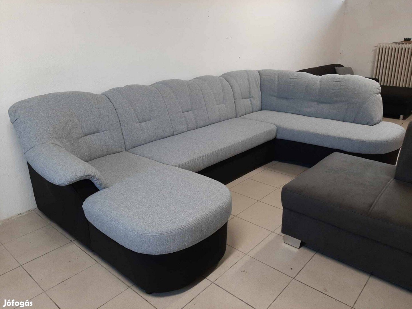 Új, U-alakú kanapé, ár alatt eladó