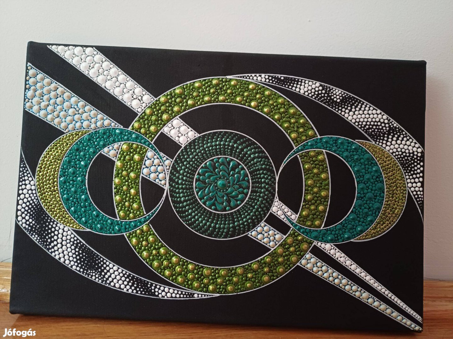 Új! Zöld fehér Űr feszített vászon mandala kép, kézzel festett 20x30cm