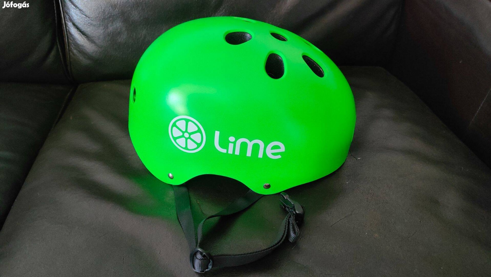 Új- (Lime felírat) zöld sisak bicikli, kerékpár, elektromos, rollerhez