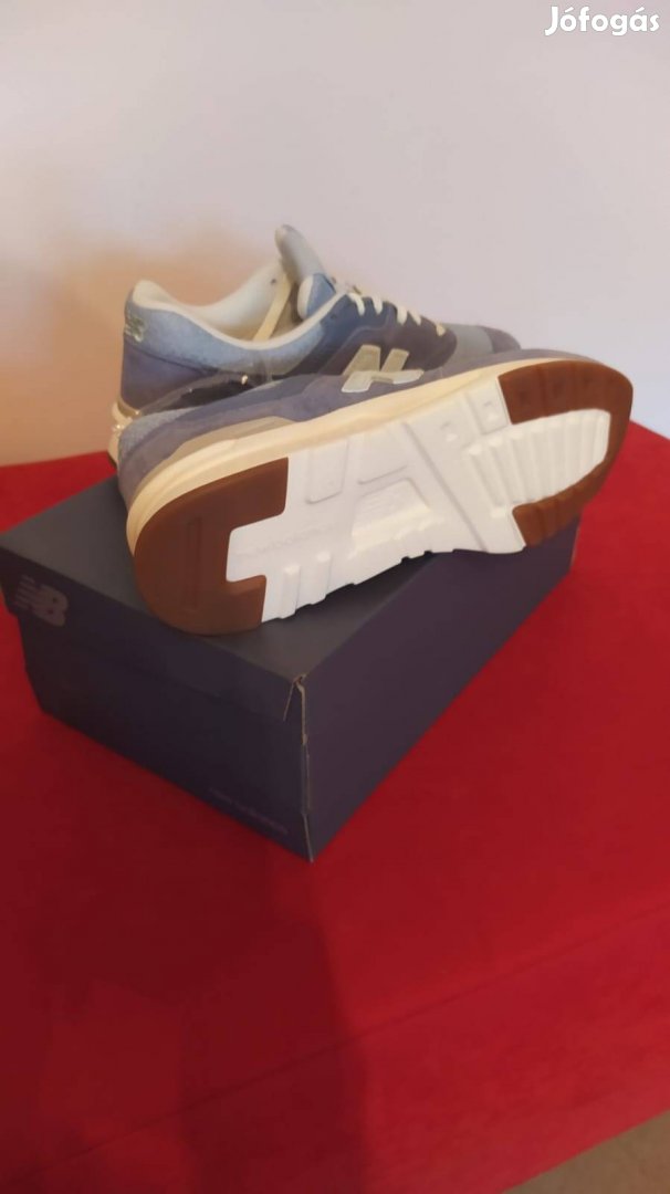 Új!! New Balance női Sneaker, Classics Traditionnels,,38- as méretben 