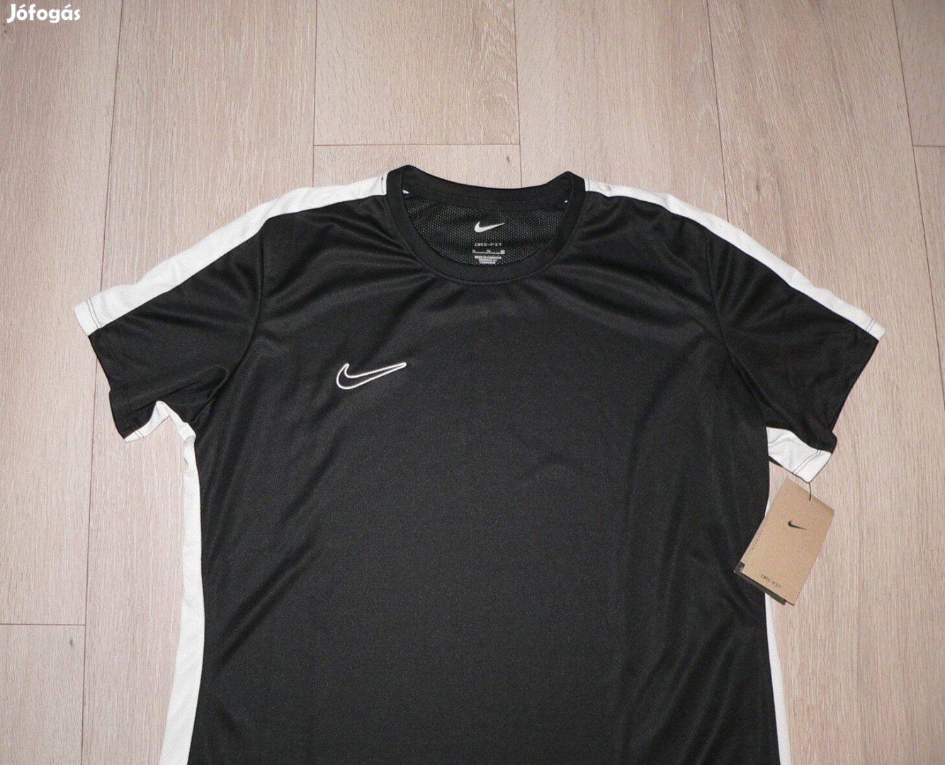 Új - Nike Dri-Fit rövid ujjú póló (XL)