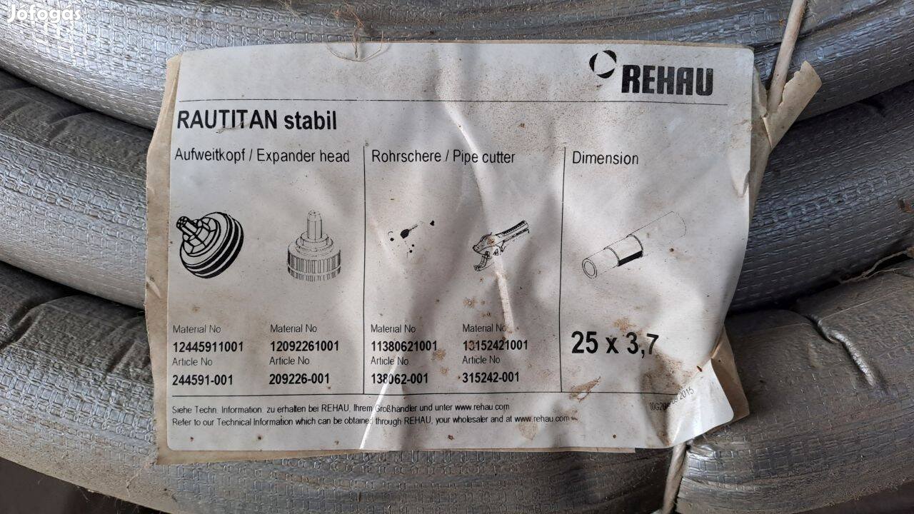 Új - Rehau Rautitan Stabil 25x3,7 szigetelt cső