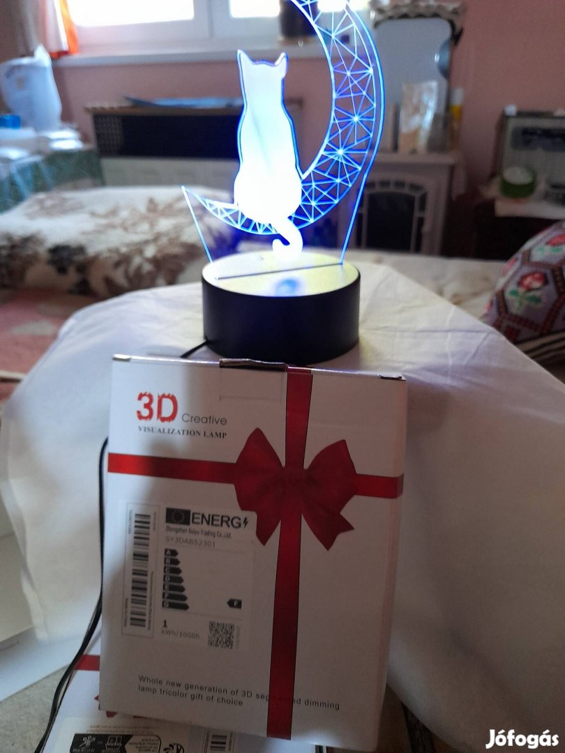 Új, "cica-hold" éjjelilámpa, gyerekszobába