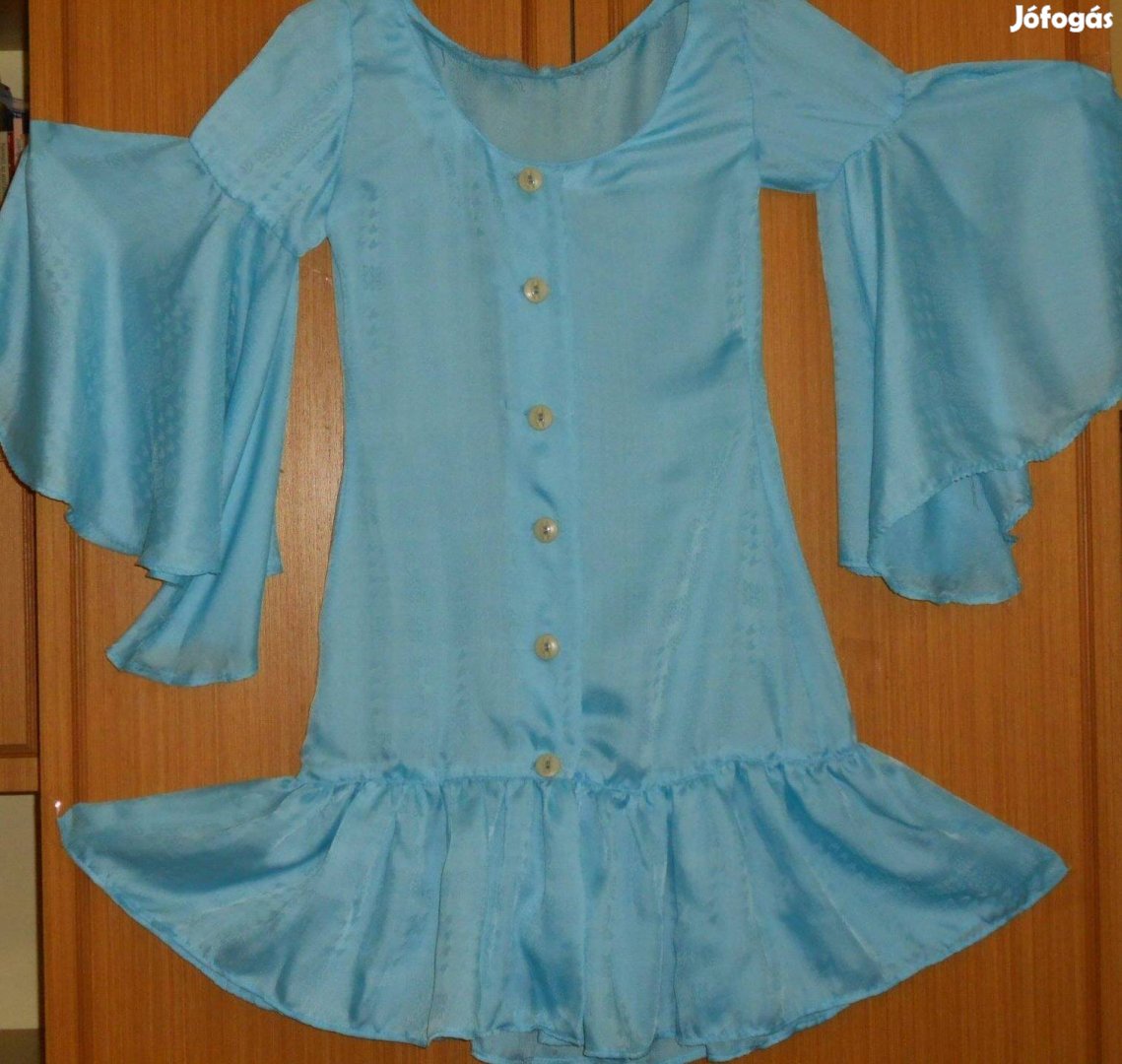 Új, alkalmi női ruha - divatos, denevérujj, húzott, fodros.