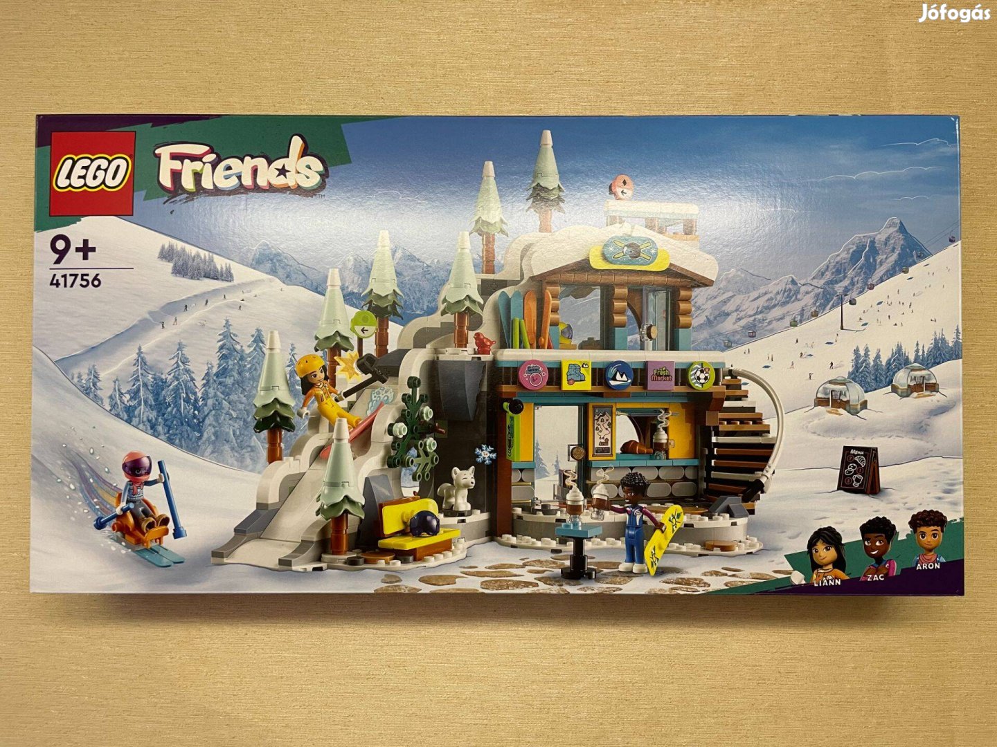 Új, bontatlan LEGO Friends 41756 Ünnepi sípálya és kávézó