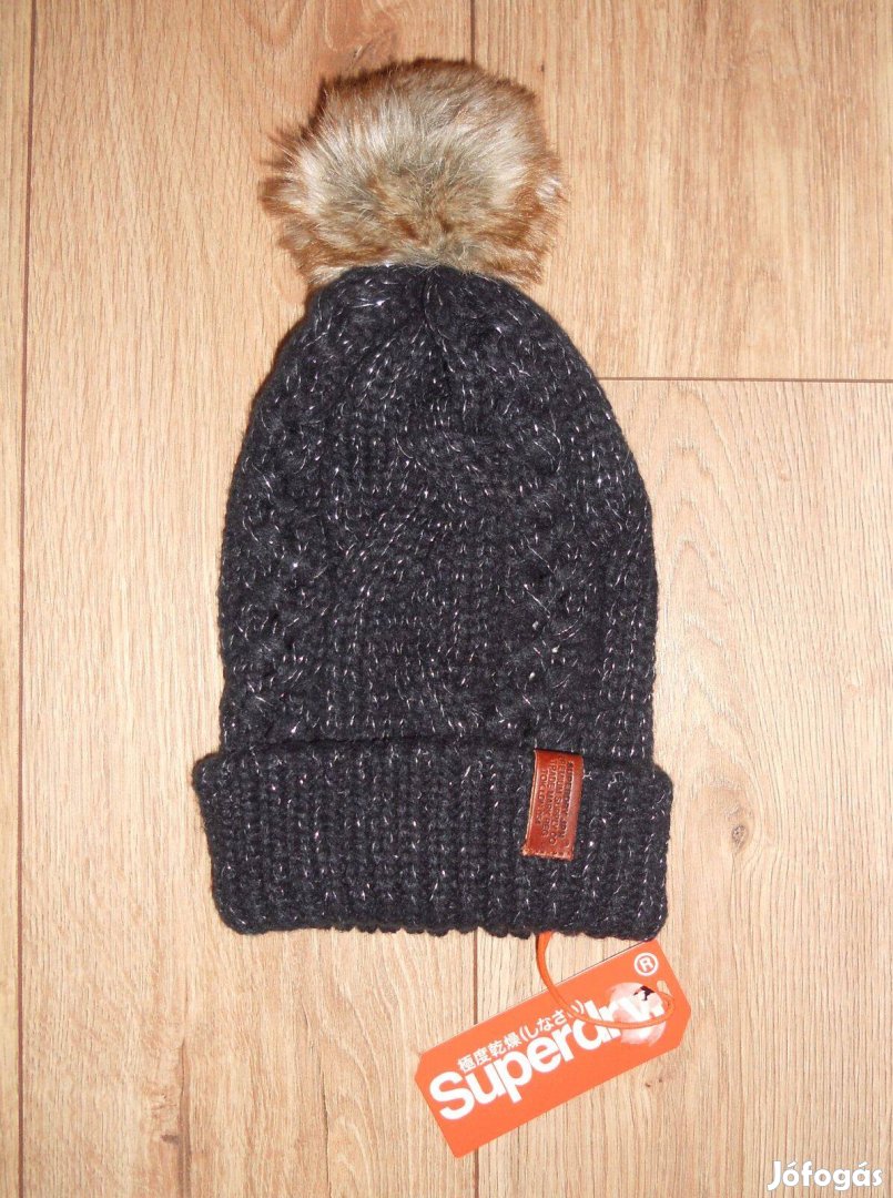 Új, címkés Superdry kötött női sapka