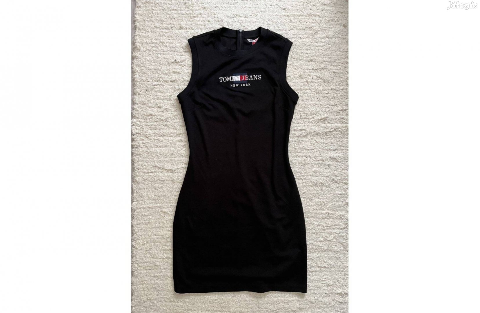 Új, címkés Tommy Hilfiger ruha (M)