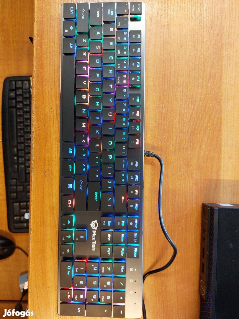 Új, dobozos RGB minőségi gamer billentyűzet (UK) leárazás!