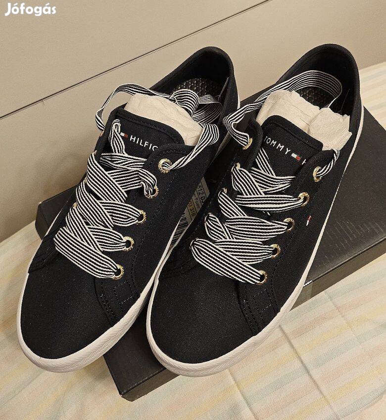 Új, dobozos Tommy Hilfiger sneaker sportcipő ( Adidas Nike Puma Reebok