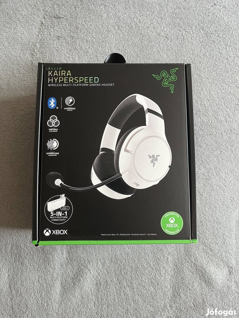 Új, fekete-fehér Razer Kaira Hyperspeed - Xbox