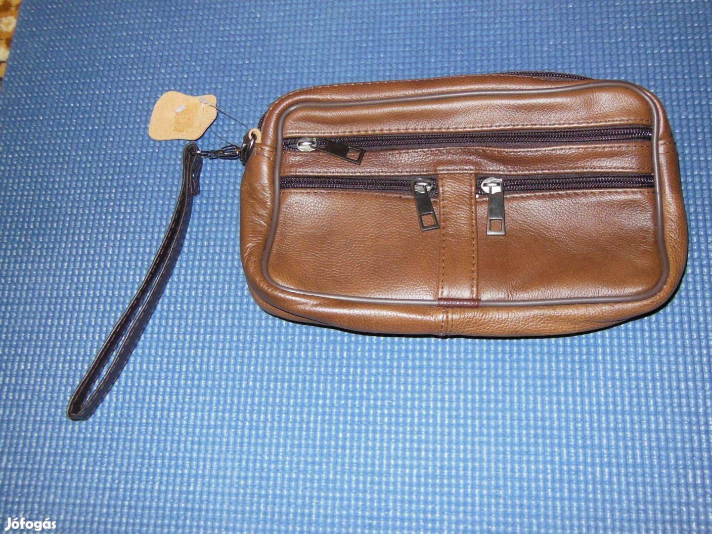 Új. férfi kézitáska, autós táska. Barna, bőr