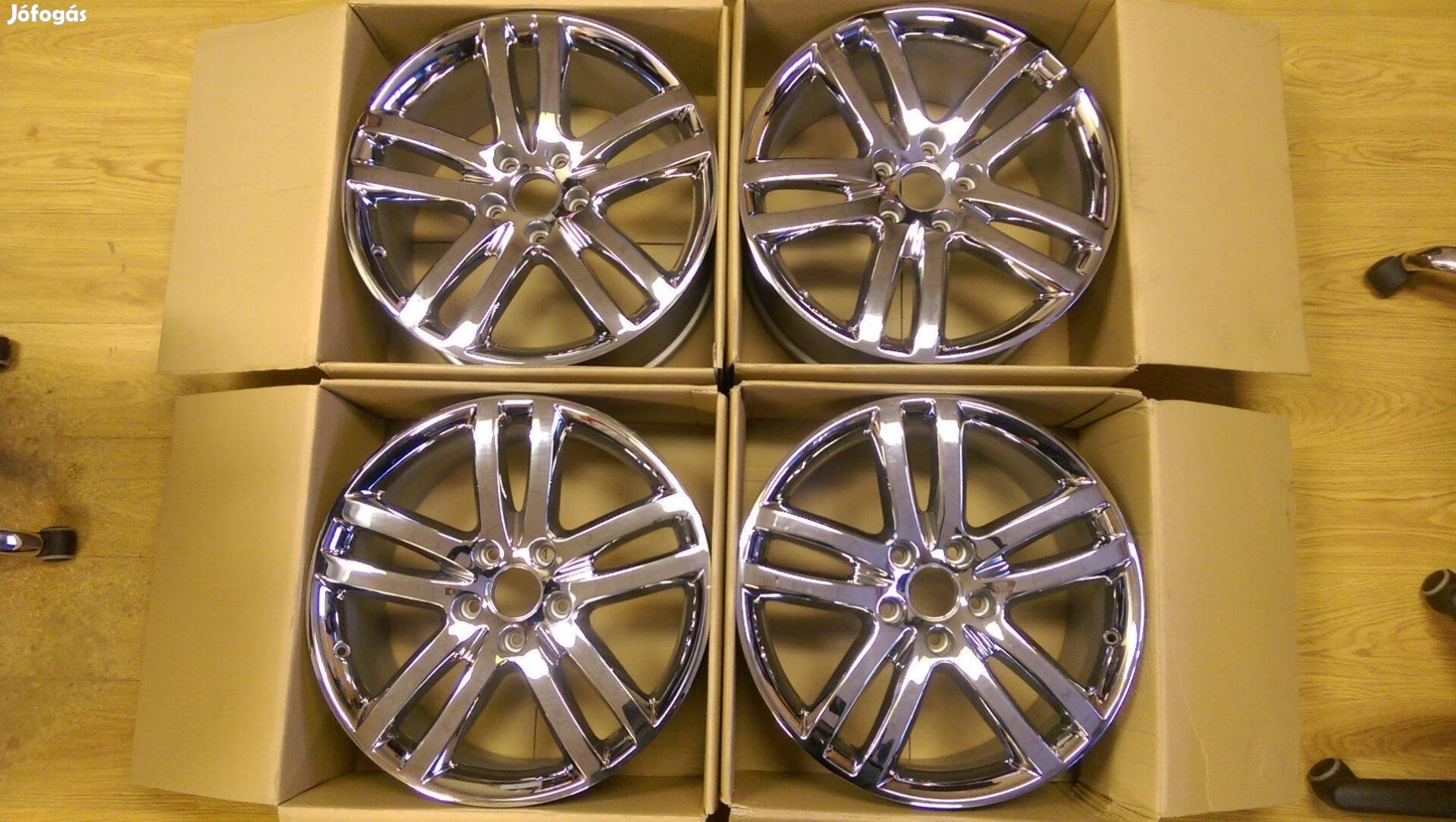 Új! gyári AUDI 20" Chrom alufelni Q7 9Jx20 ET60 5x130 4L0601025Q