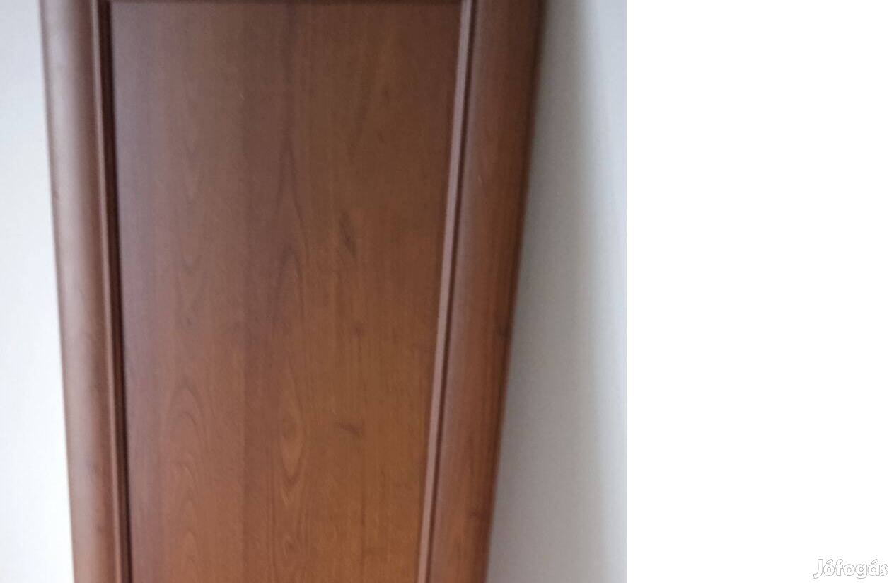 Új, hibátlan szekrény ajtó eladó
