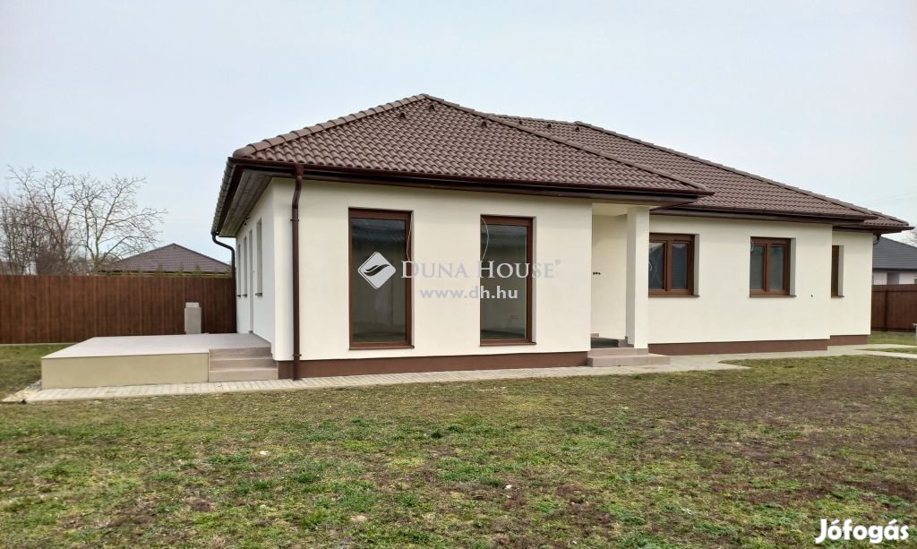 Új, igényes, modern, energiatakarékos... Azonnal költözhető!