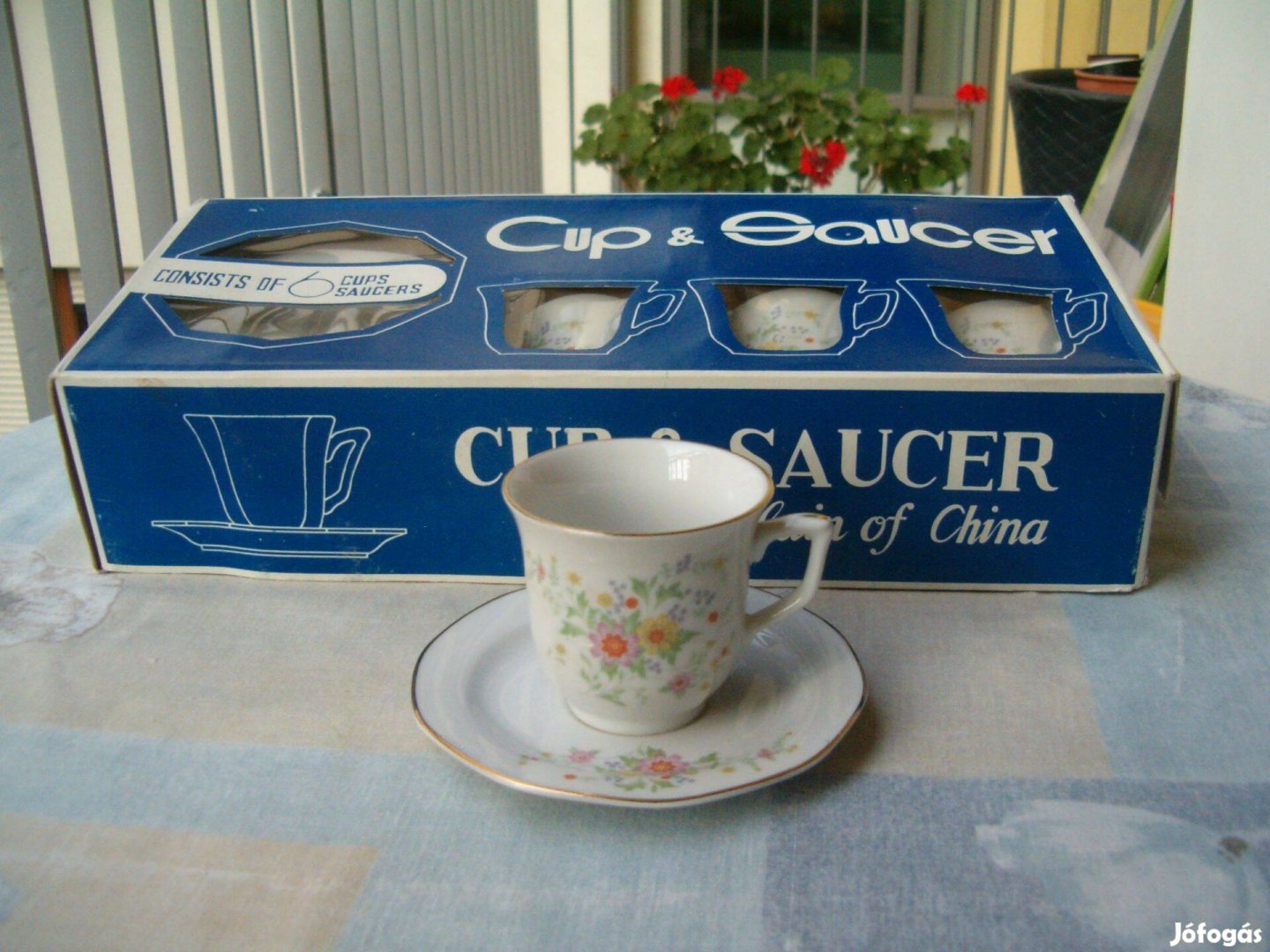Új, kézzel festett, 6 db-os kínai porcelán kávés készlet dobozban
