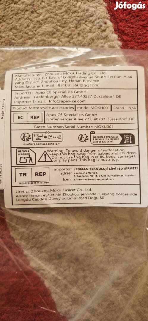 Új, műbőr bélés hátsó dobozba mkp-hoz, robogókhoz.