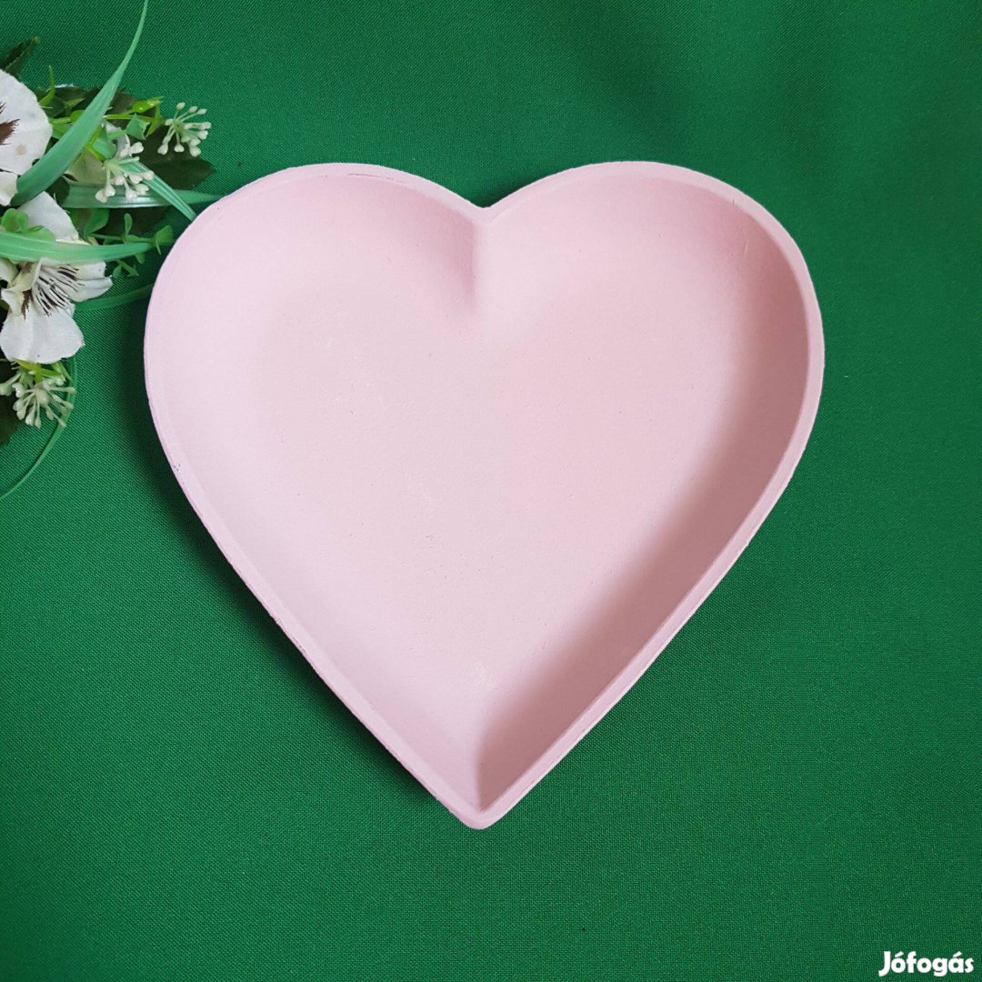Új, rózsaszín, szív alakú tálaló, kínáló tányér, esküvői tál