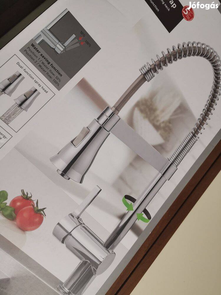 Új, rugós konyhai csaptelep, más csapok, fürdő kiegészítők