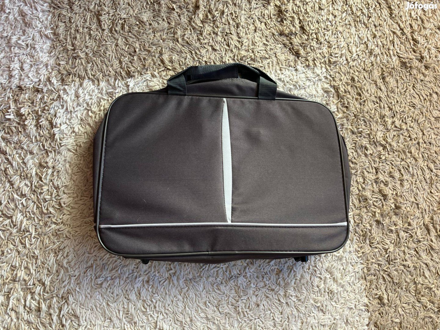 Új! szürke színű Notebook táska