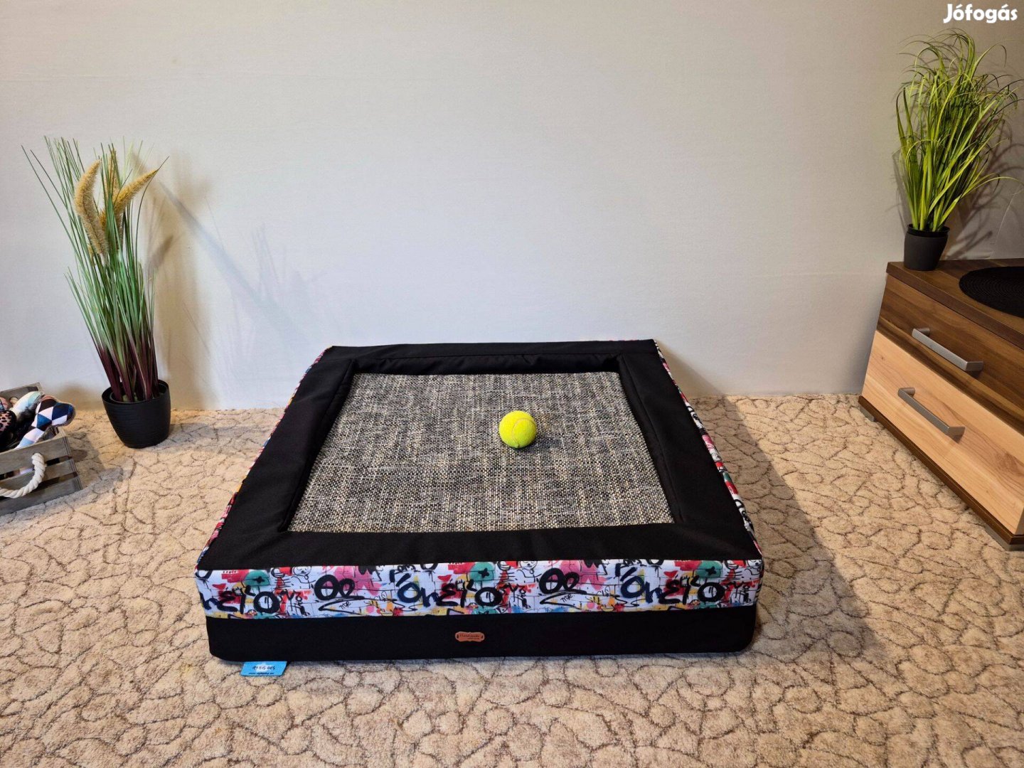 Új, víz, szőr és kaparásálló, lehúzható és mosható