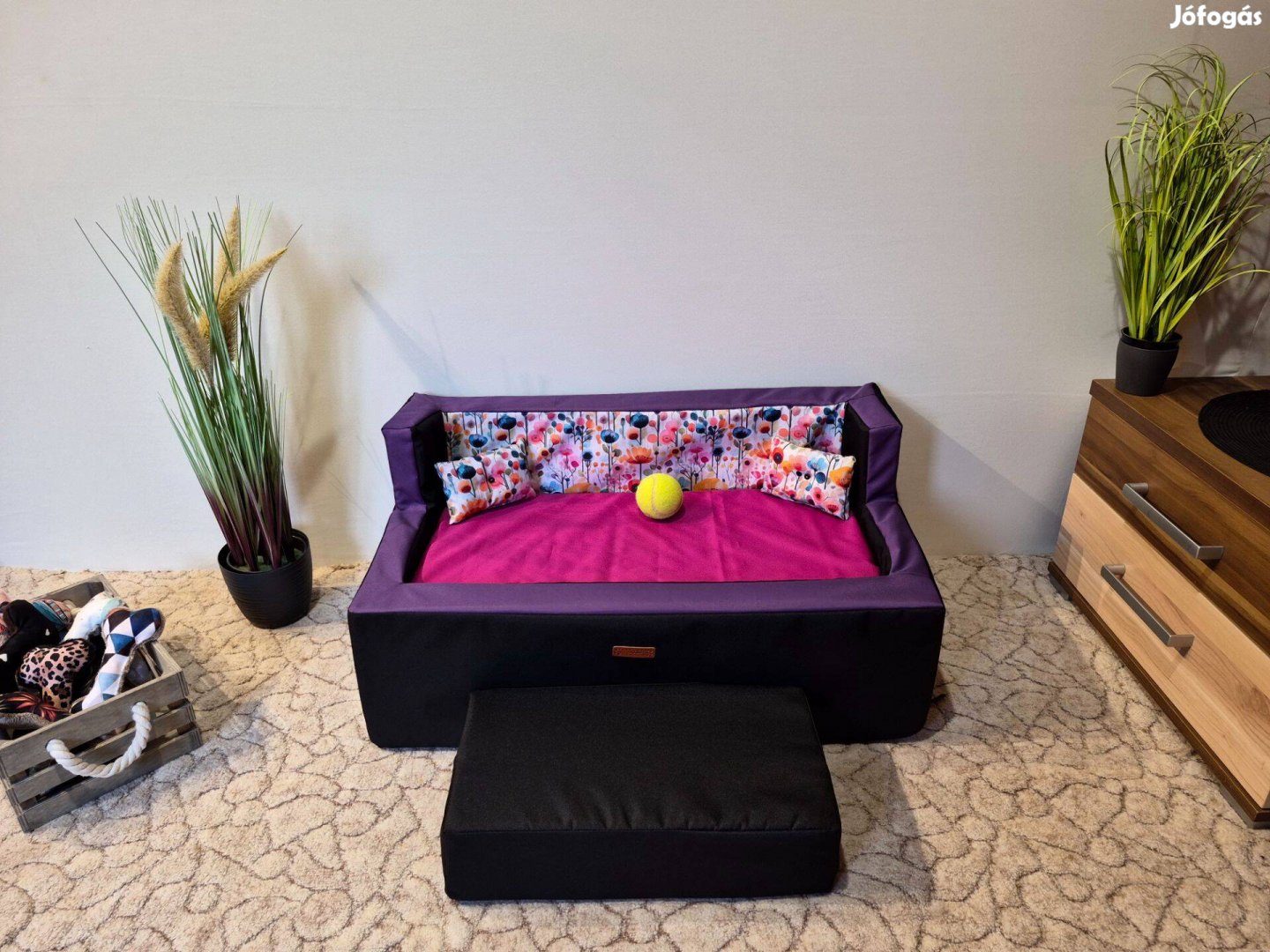 Új, víz, szőr és kaparásálló, lehúzható és mosható