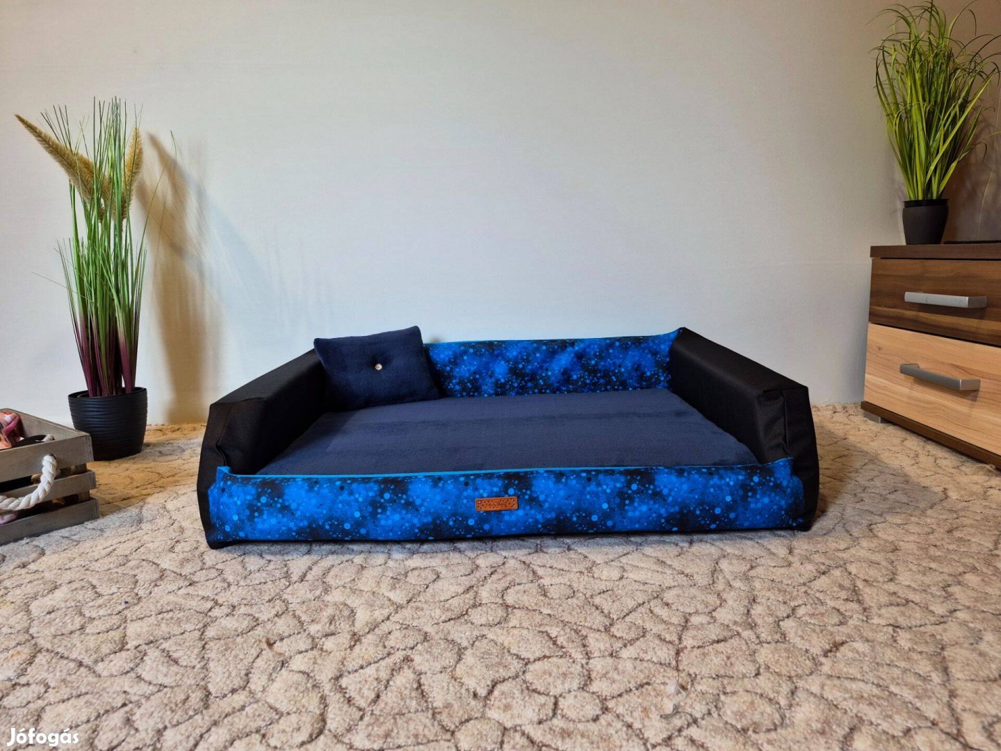 Új, víz, szőr és kaparásálló, lehúzható és mosható