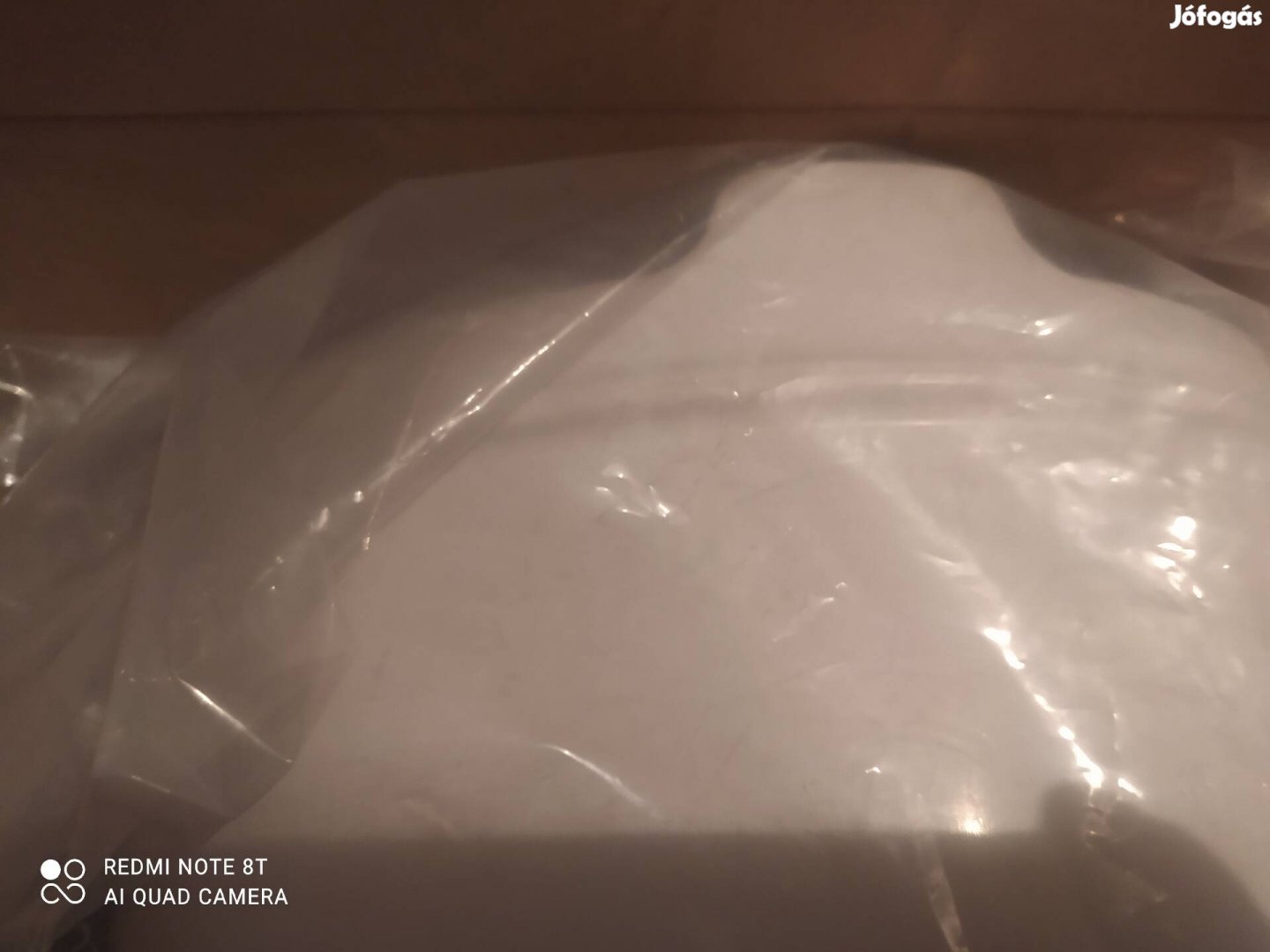 Új ,wc magasitó ,15 cm   fedéllel . Easy clip .