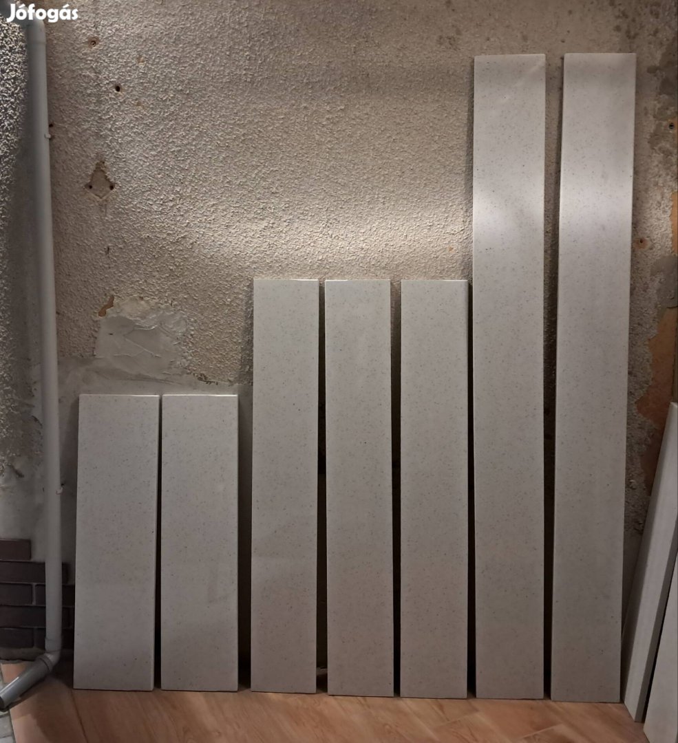 Új ablak-kőpárkányok