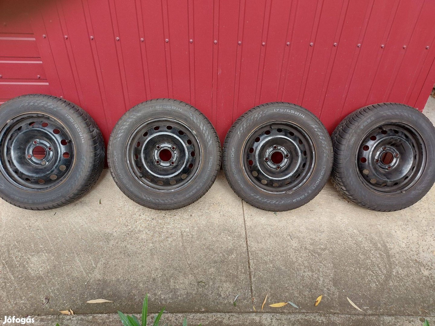 Új állapotú 175/65R/14 Nokian Tyres téli gumi