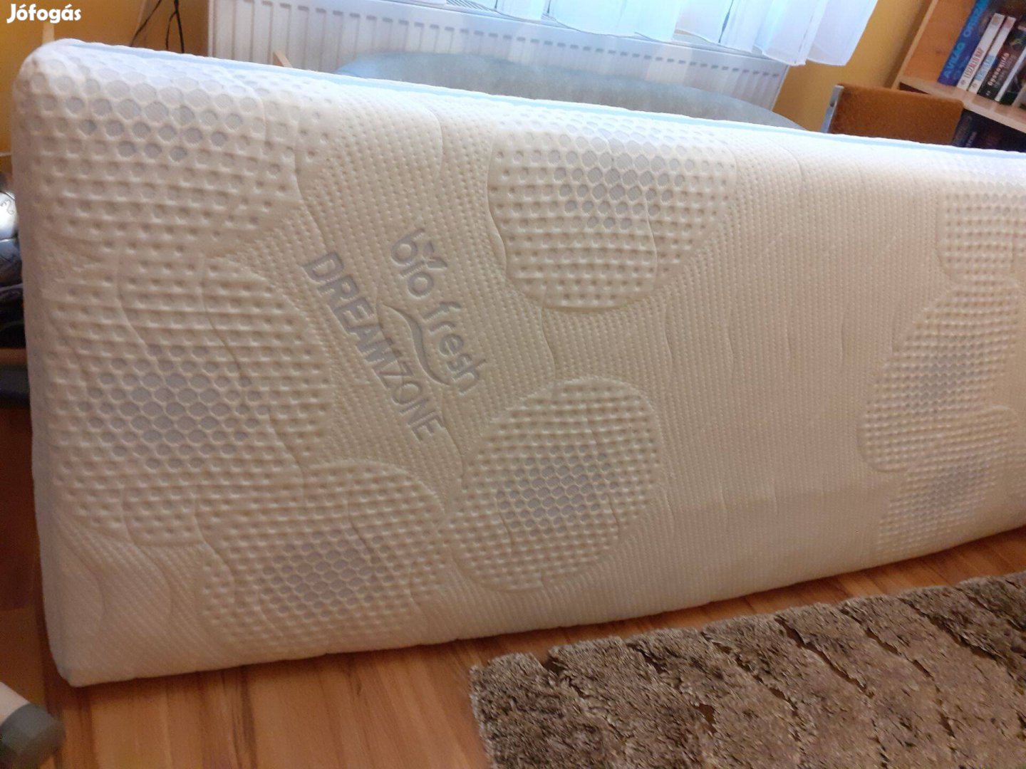Új állapotu 200x80x22 cm méretü Dreamzone habszivacs eladó
