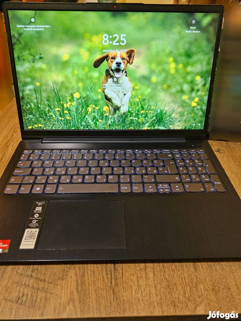Új állapotú Lenovo gamer laptop világtó billentyzettel