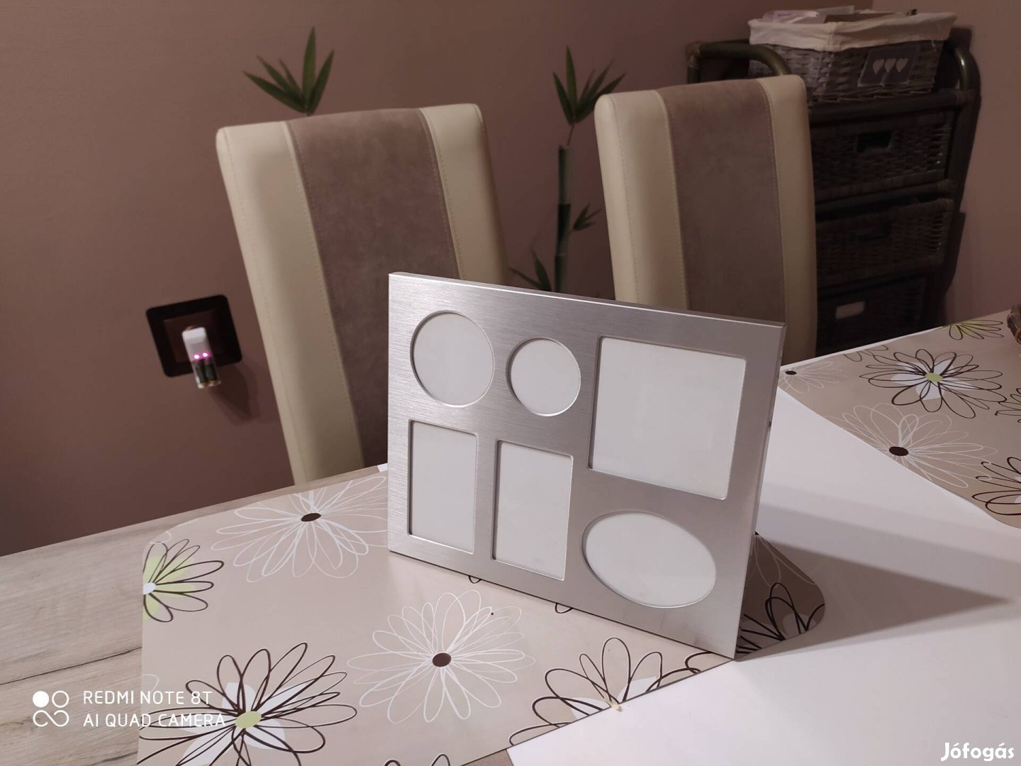 Új alumínium képkeret bársony hátlappal