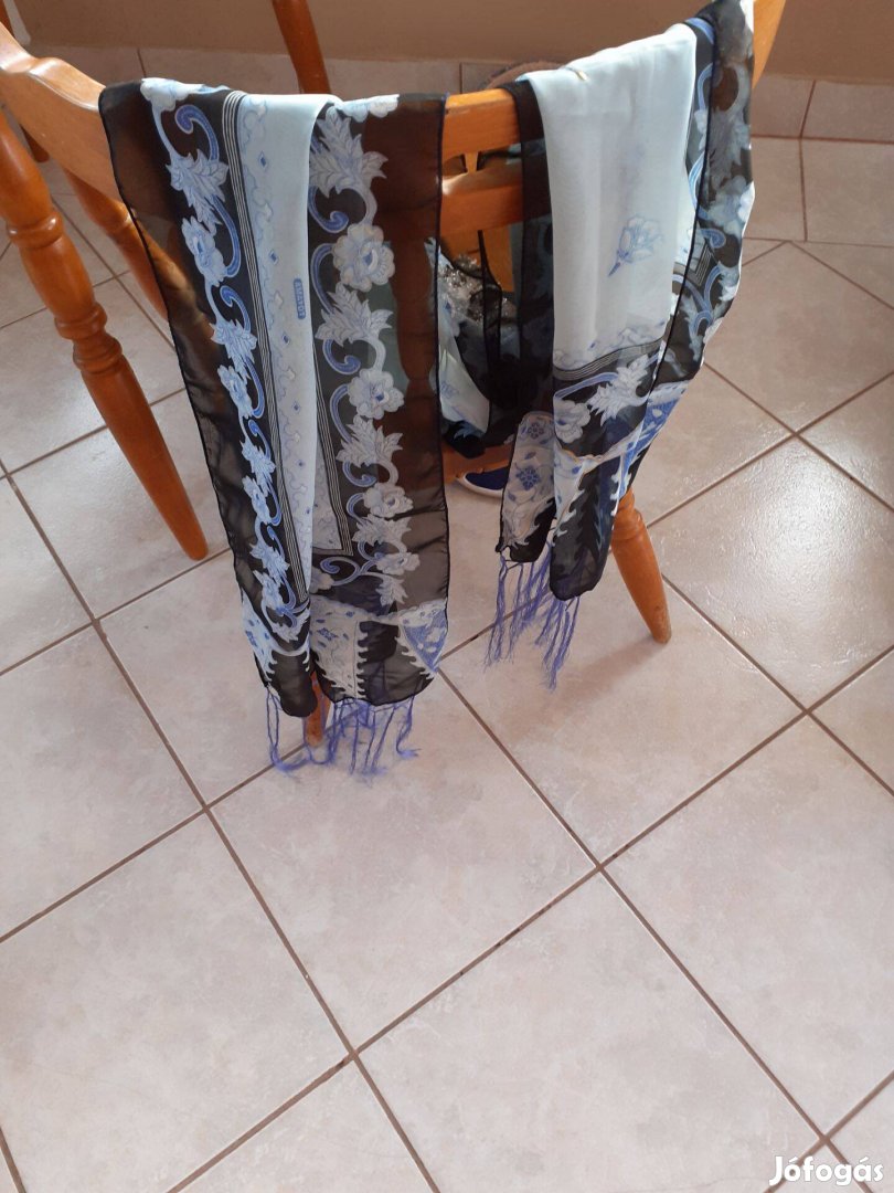 Új aranyszálas rojtos alkalmi női sál 200x55cm