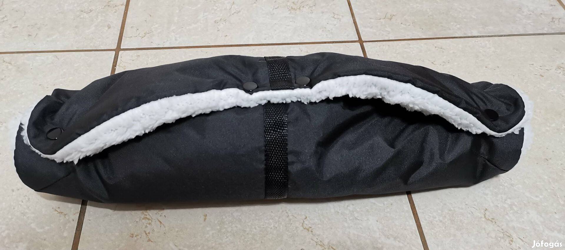 Új babakocsi tolókarra kézmelegítő bélelt, téli, univerzális