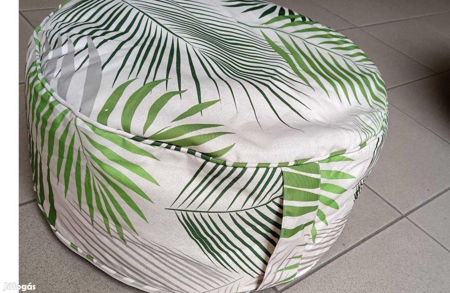 Új babzsák puff 50*25cm kül és beltérre eladó