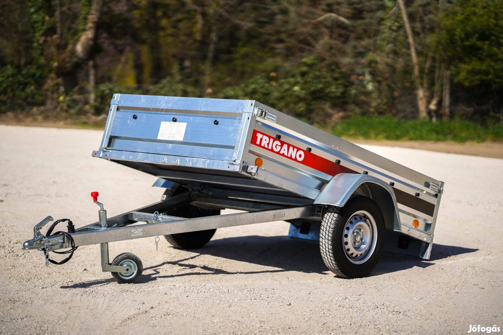 Új billenős Trigano P205 ( 750 kg, 205 x 132 cm ) utánfutó eladó