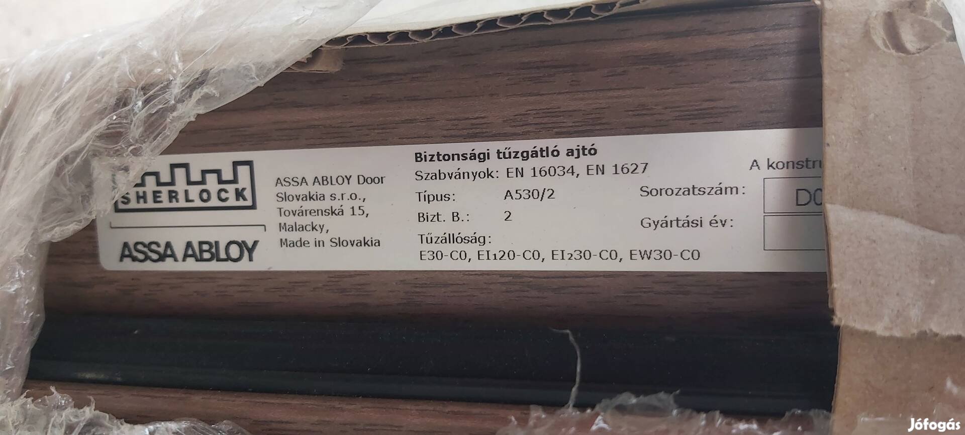 Új biztonsági tűzgátló acél ajtó, kerettel eladó