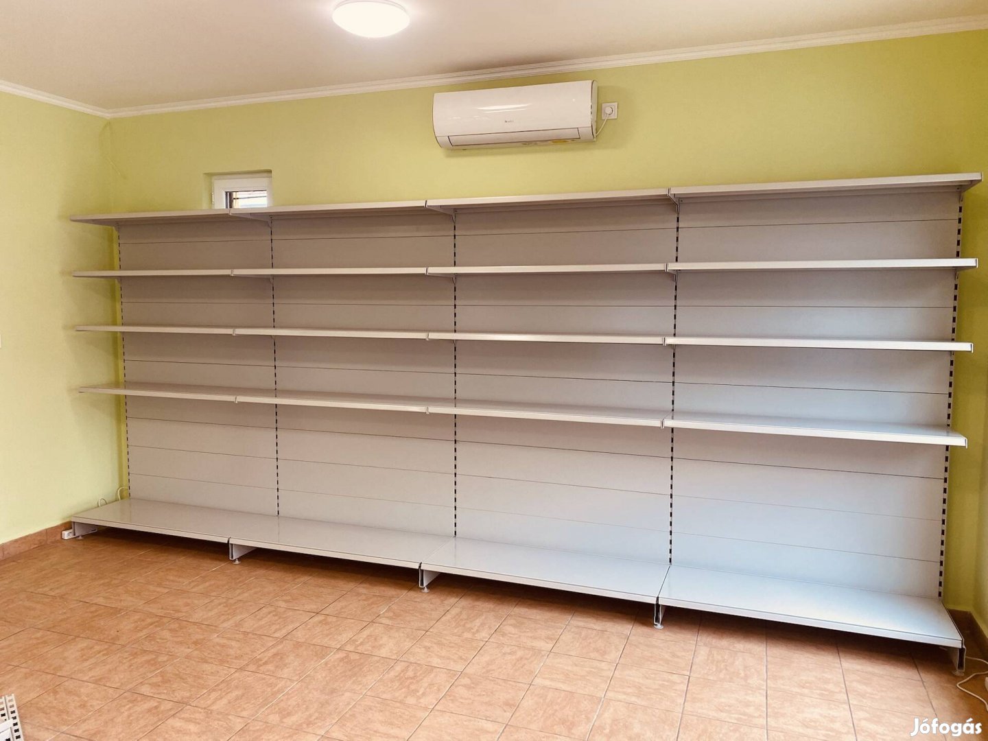 Új bolti Fali elemek és közép Gondolák - raktárról, azonnal