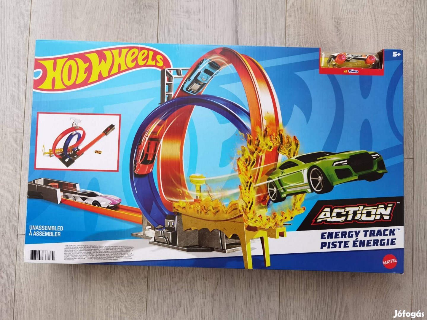 Új bontatlan hot wheels dupla hurok versenypálya autóval 