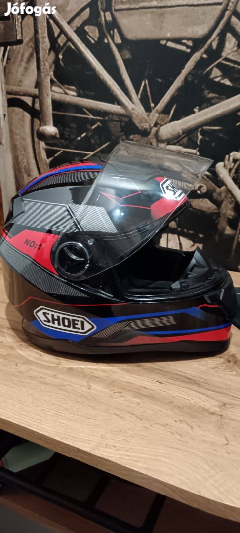 Új bukósisak XL-es Shoei