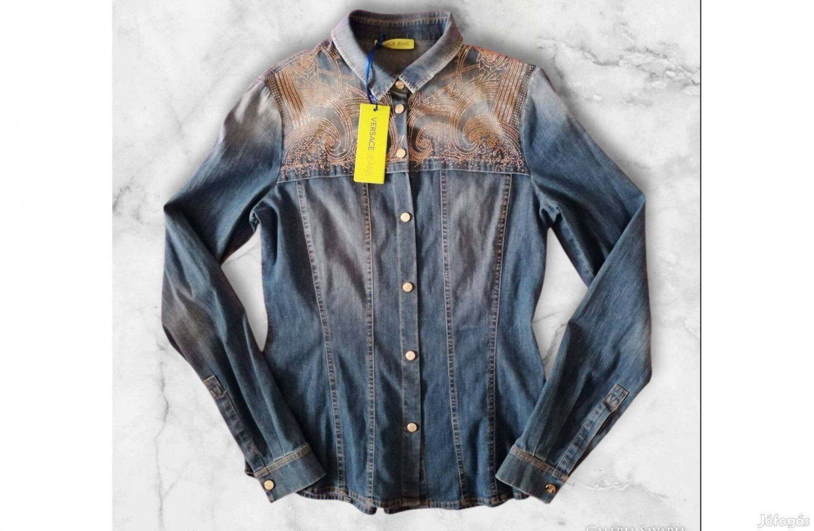 Új címkés eredeti Versace farmering SM-es