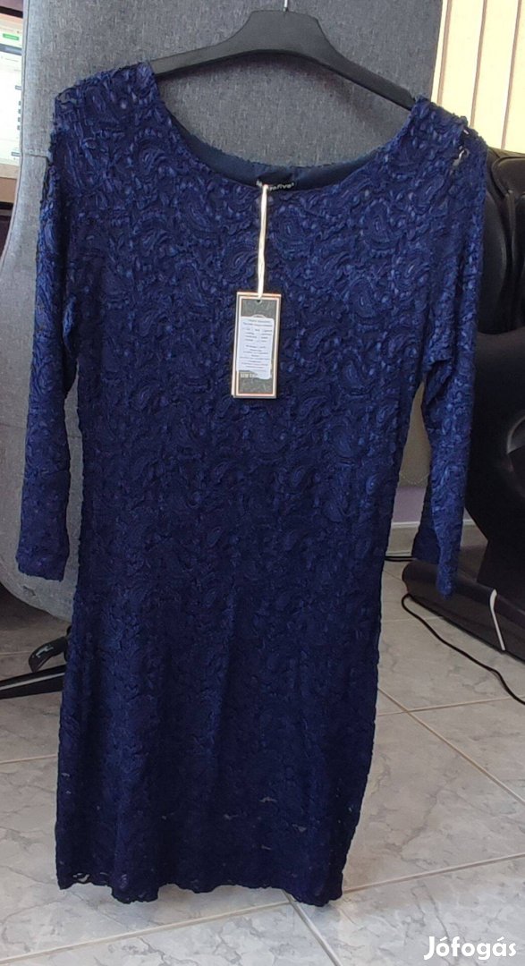 Új csipkés női ruha