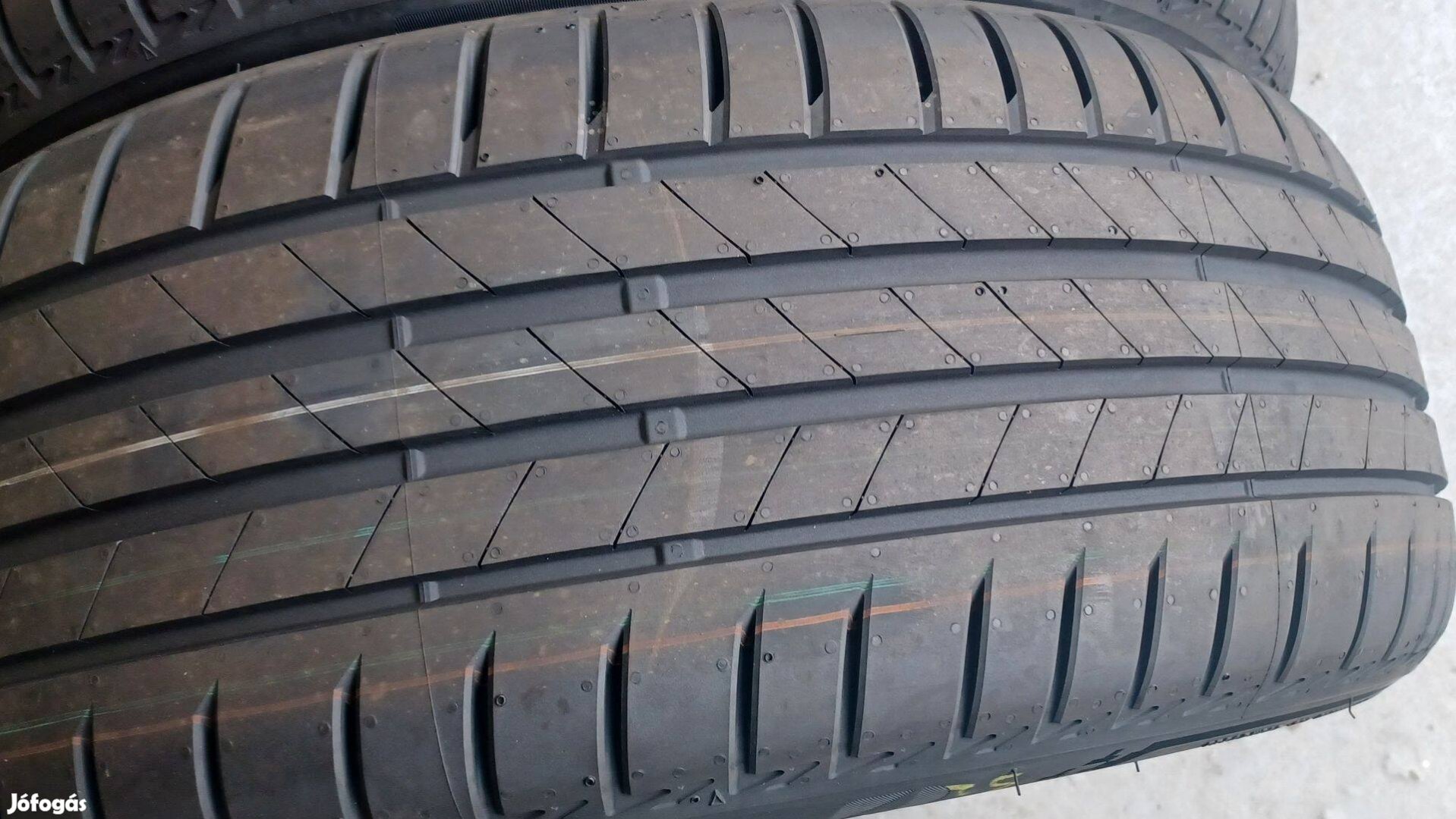 Új/demó Bridgestone Turanza 235/55 R18 nyári gumik 115e./4db