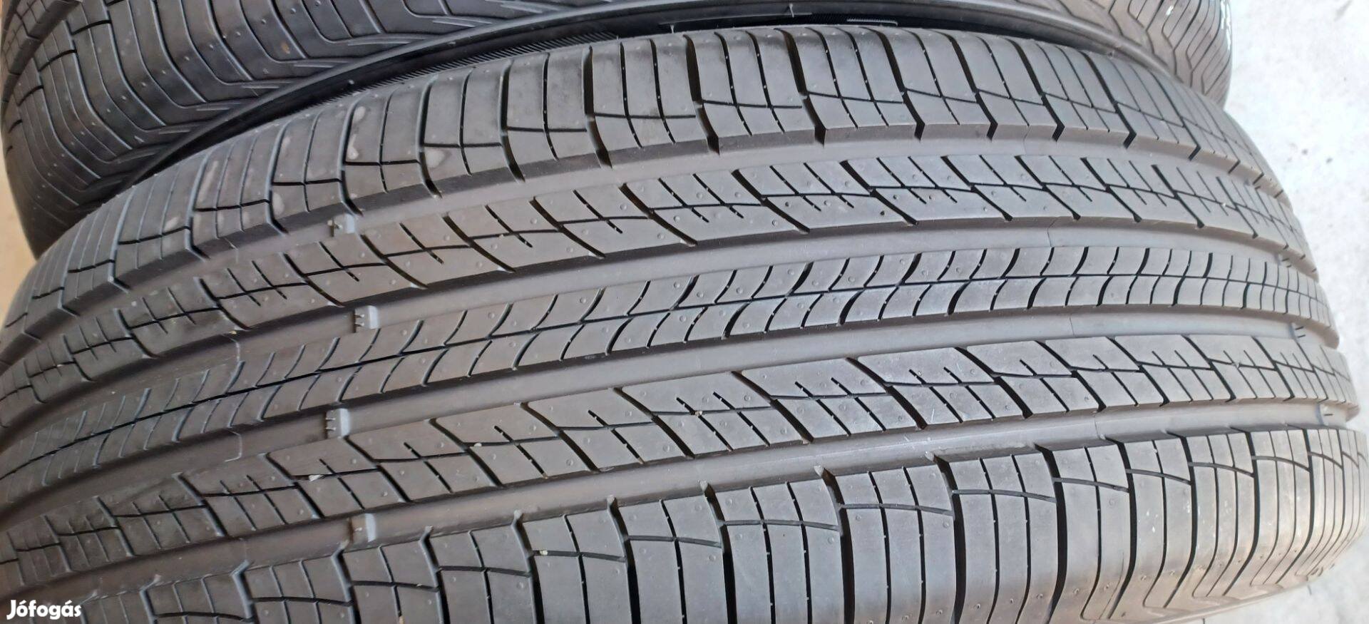 Új/demó Hankook Dynapro HP2 225/55 R19 nyári gumik 4db