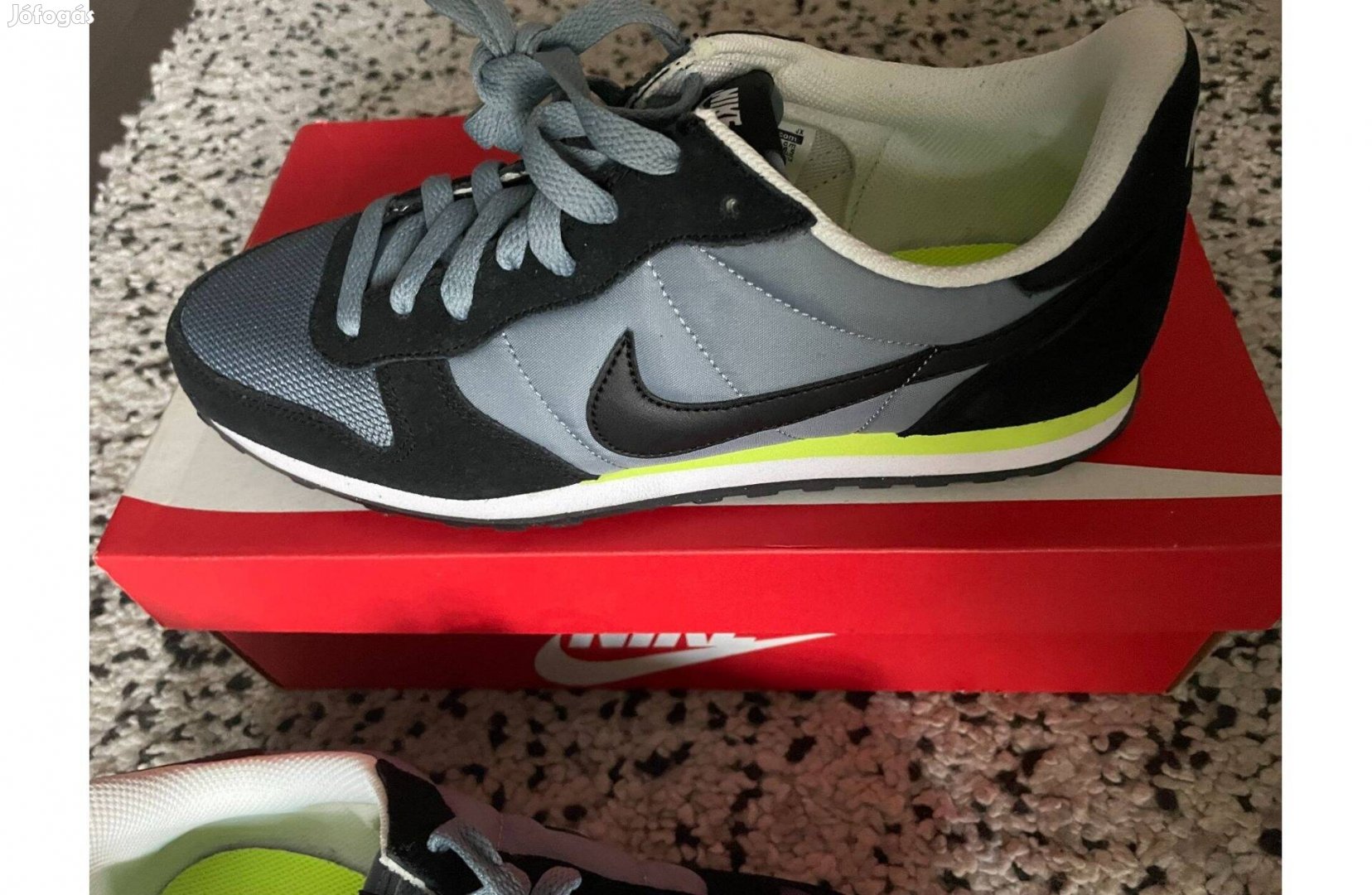 Új dobozos Nike Genicco utcai cipő sneakers (Cortez Air Blazer) - 42